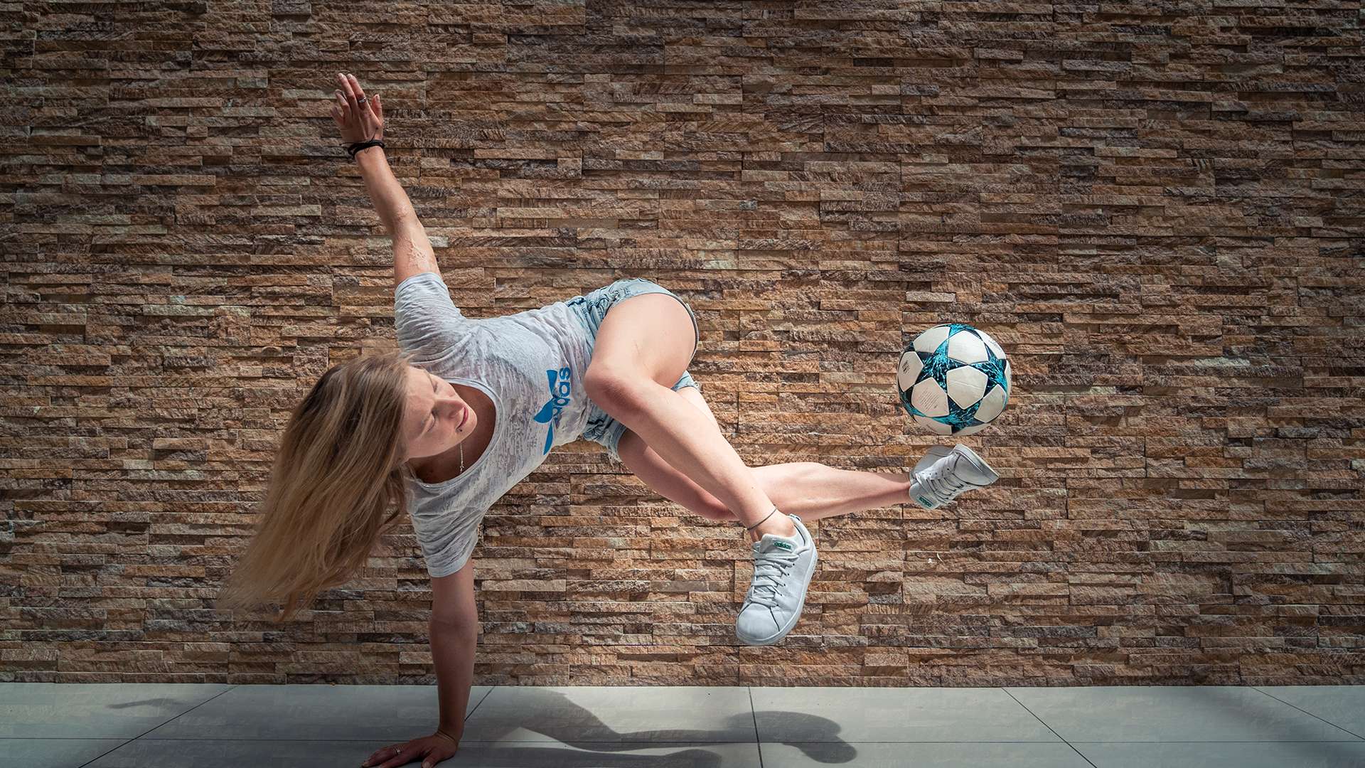 动则让民族 动则让民族